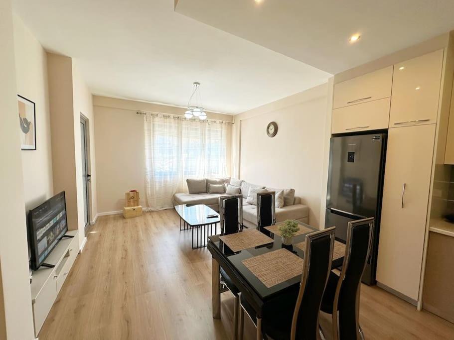Jo-Al Apartment'S 2 تيرانا المظهر الخارجي الصورة