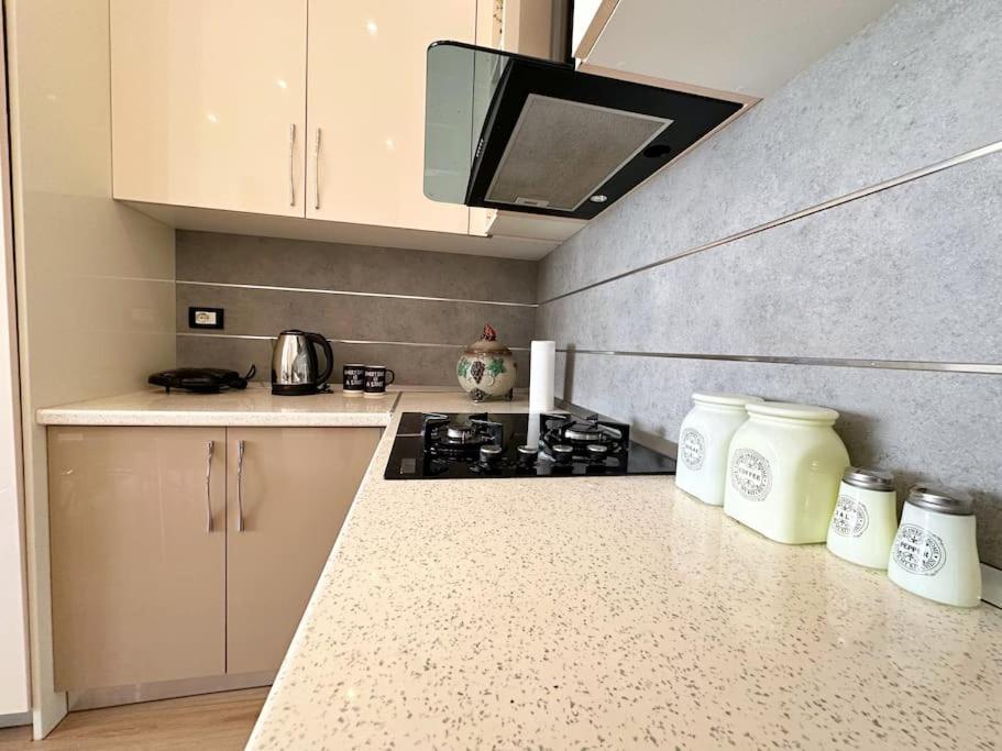 Jo-Al Apartment'S 2 تيرانا المظهر الخارجي الصورة